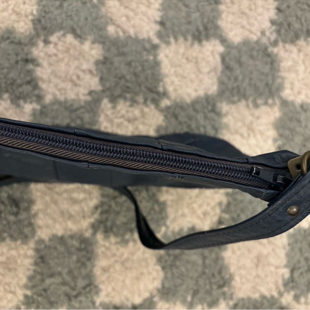 Vera Pelle Italy Cross Body - Picture 6 of 8